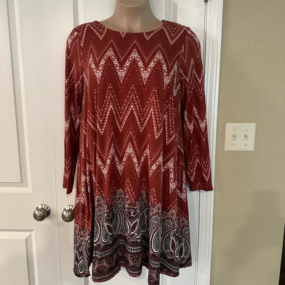 Pretty red dress